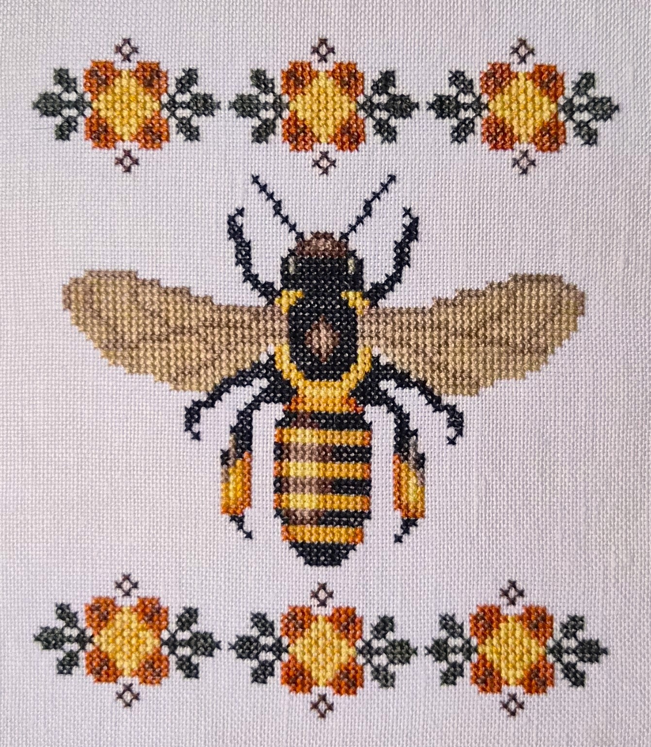 Honey Bee; The Artsy Housewife