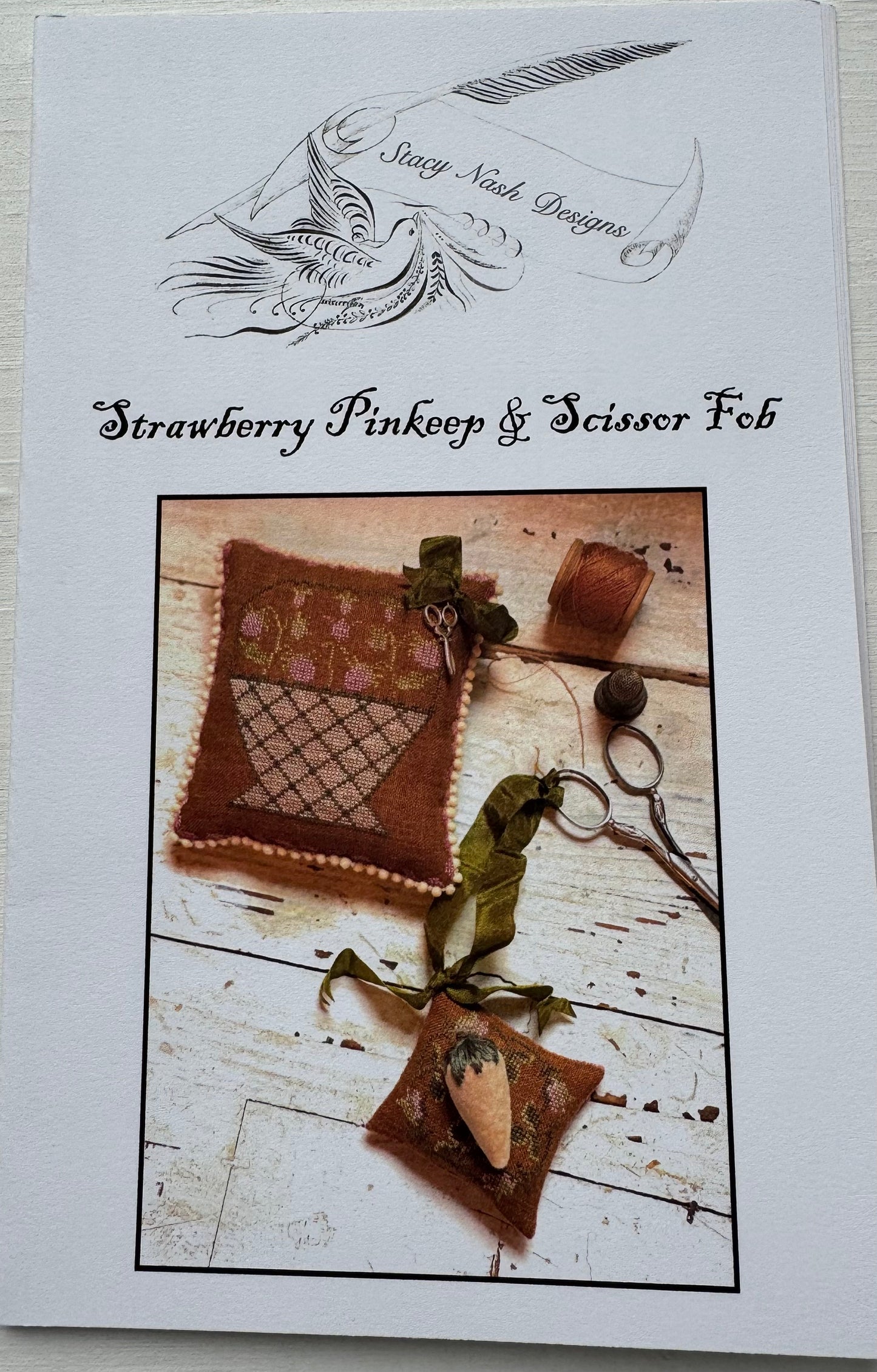 Strawberry Pinkeep & Scissor FOB