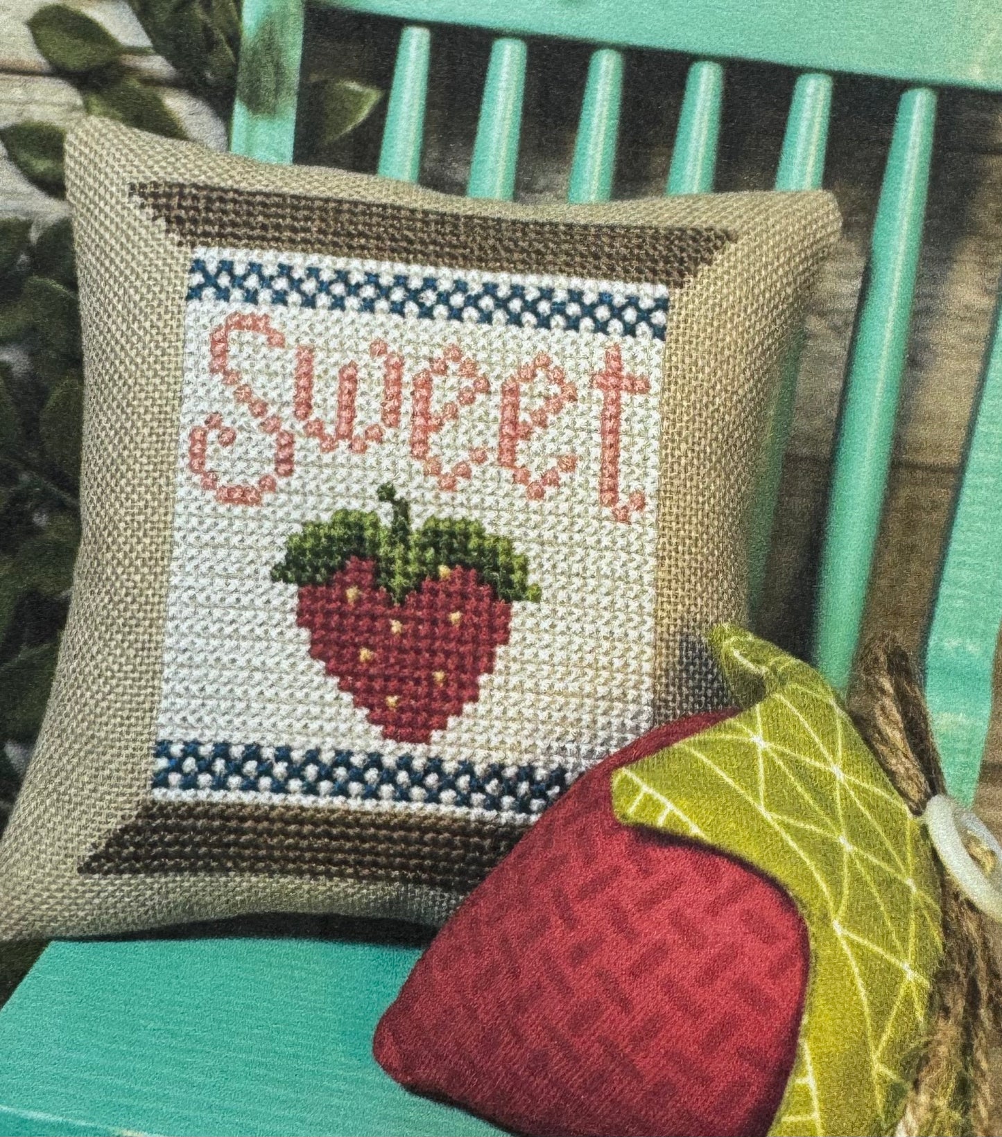 Sweet Strawberry Spool