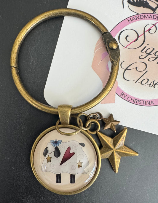 Patriotic Ewe Thread Keeps