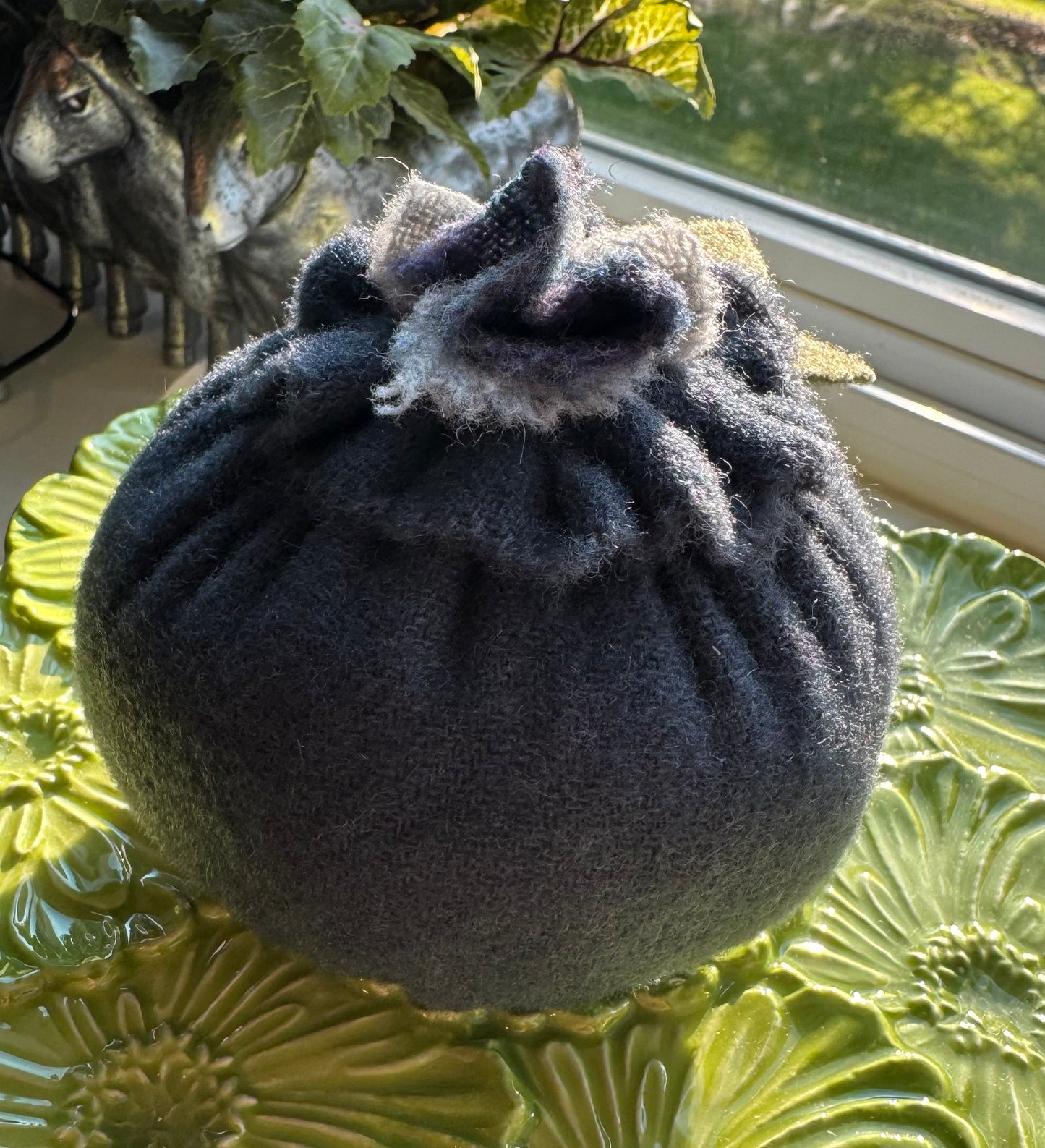 Blueberry Pin Keep