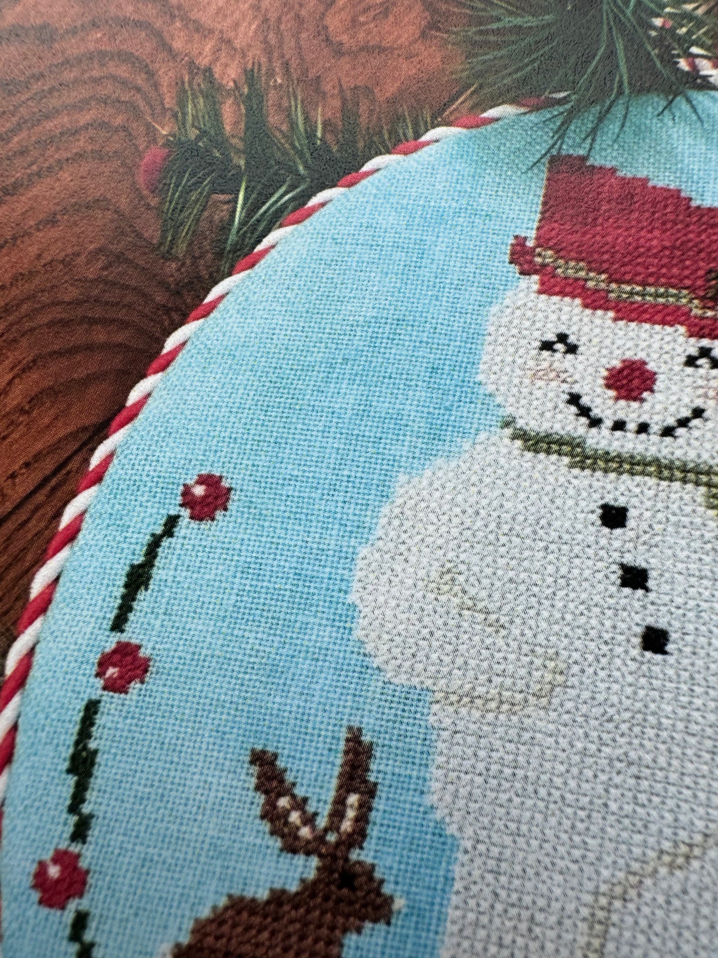 Snowy Friends; Rebel Stitcher Designs