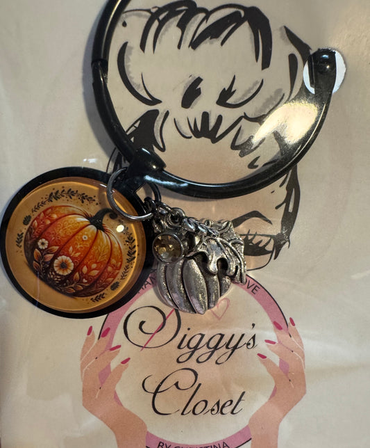 Pumpkin with Flowers Thread Keeps