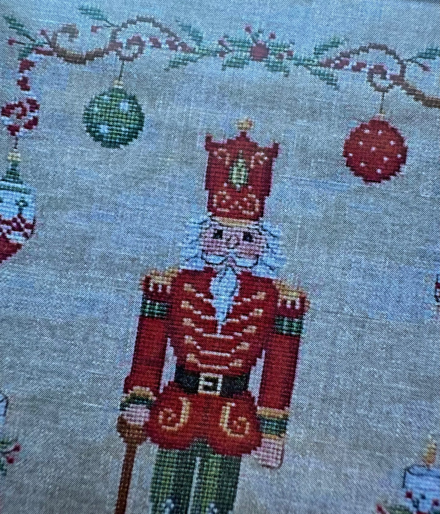 Nutcracker; Serenita di Campagna