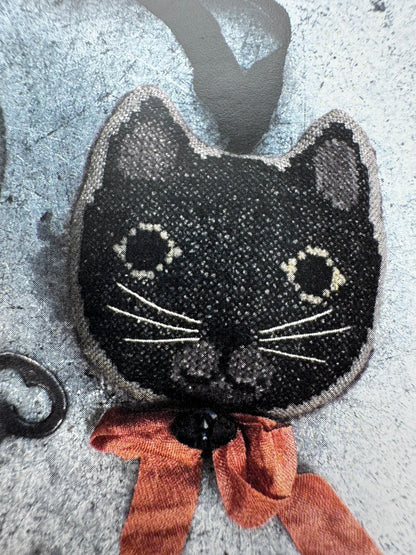 Oliver - Animal Crackers Crumbs Series; Stacy Nash Designs