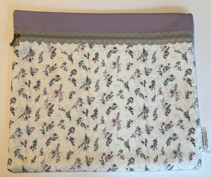 Project Bags by The Rusty Hinge Stitchery