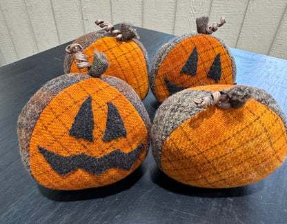 Jack O'Lantern Pin Keeps