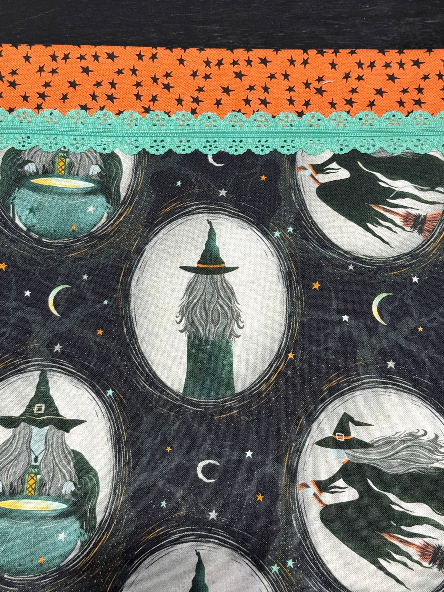 Halloween Project Bags by The Rusty Hinge Stitchery